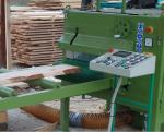 एज्जिंग सॉ (किनारे तैयार करने वाला आरा) Omítací pila  W-35T |  सॉमिल (एक कारखाना जहाँ लट्ठों को तख्तों और फलकों में काटा जाता है) मशीनें | लकड़ी का काम करने की मशीनरी | Drekos Made s.r.o