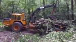 फ़ॉर्वर्डर (काटे हुए पेड़ लाद कर ले जाने वाला वाहन) VOLVO 868  |  वन्य मशीनें | लकड़ी का काम करने की मशीनरी | Adam