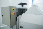 ब्रशिंग मशीन (चिकना बनाने की मशीन) kartačovka KUSING K2 400  |  जॉइनरी मशीन (मिस्त्री का काम करने की मशीन) | लकड़ी का काम करने की मशीनरी | Kusing Trade, s.r.o.
