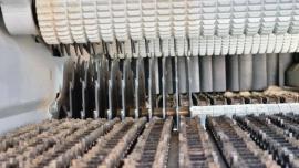 मल्टि रिप सॉ (कई ब्लेड वाला खुले दाँतों वाला आरा) WD-300/350 KBA  |  सॉमिल (एक कारखाना जहाँ लट्ठों को तख्तों और फलकों में काटा जाता है) मशीनें | लकड़ी का काम करने की मशीनरी | Drekos Made s.r.o